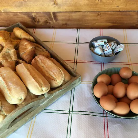 Casa Cologna Nocleg ze śniadaniem 3*