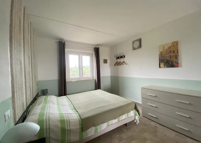 לינה וארוחת בוקר Casa Cologna 3*